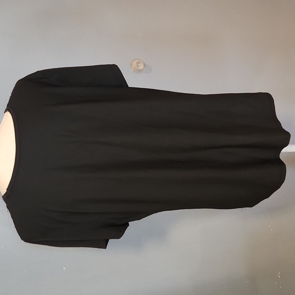 Danskin Now Semi Fit Mesh Drimode High Low Hem Scoop Neck Athletic Top - Picture 6 of 9